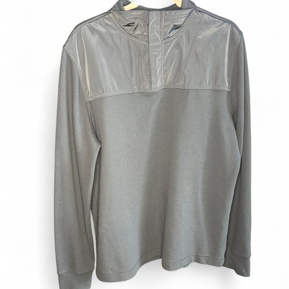 Banana Republic 1/4 Zip Gray Thermal Pullover – Men’s Size L - Picture 4 of 7